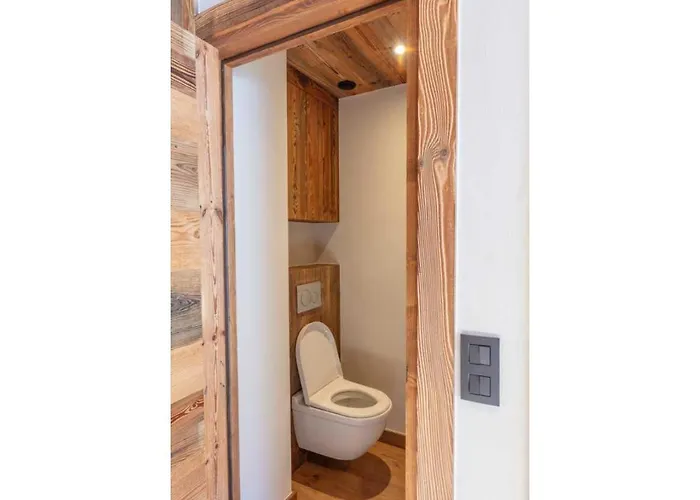 Modern 2 Bedroom Apartment, Close To Lifts * Megève